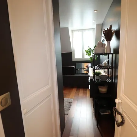 2eme Etage Prive De Notre Maison-acces Au Jardin-smart Tv-streaming-wifi شقة *